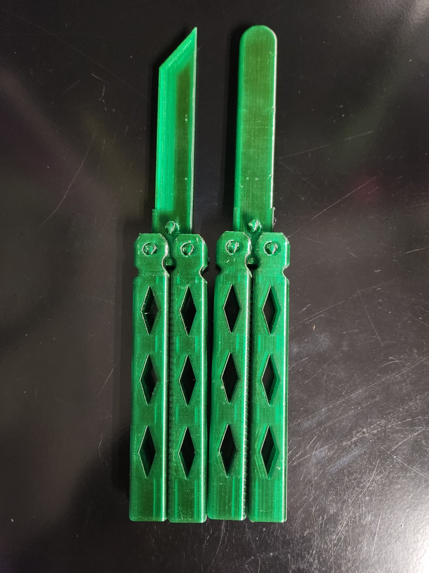 Fidget balisong